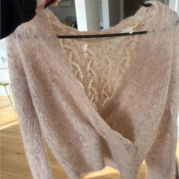 Sezane - Nathalia Scalloped Knit Sweater - Light Pink - Picture 6 of 6
